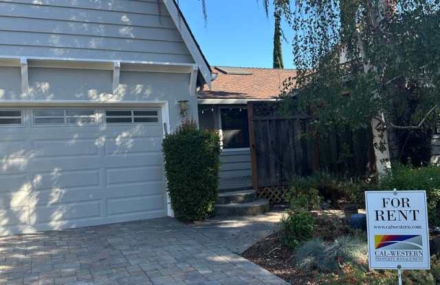Two Story home! 3 bedroom, 2.5 bath, plus office! photos photos