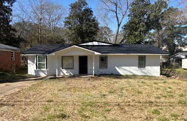 1413 John Smith Ave photos photos