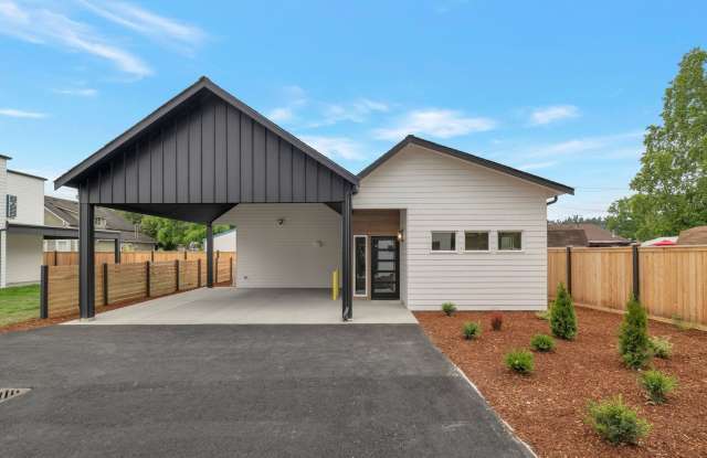 Beautiful Single-Family Home in Pacific, WA! photos photos