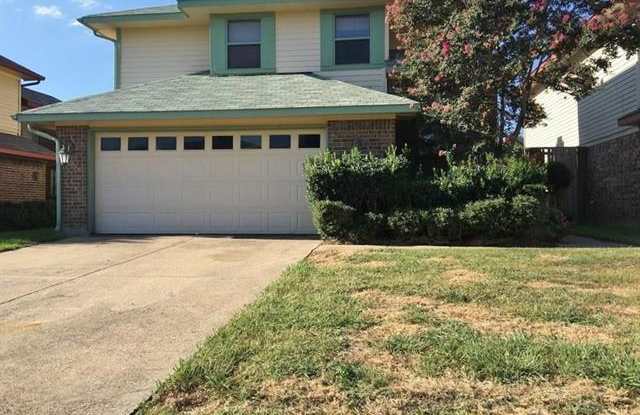 3821 Clover Hill Lane - 3821 Clover Hill Ln, Carrollton, TX 75007
