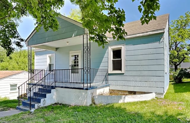 841 Broad Ave - 841 Broad Avenue, Greensboro, NC 27406