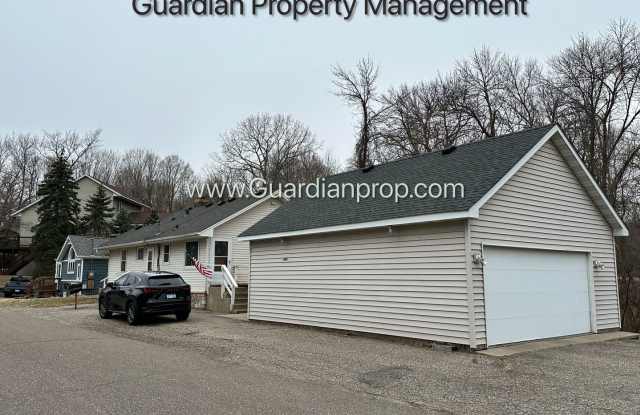 Orono Single Family Home, Large Garage, Spacious Yard, Available Sept 1st photos photos