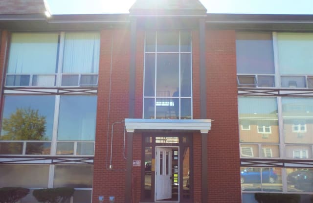 9512 Glenlake Ave APT 228 - 9512 Glenlake Avenue, Rosemont, IL 60018