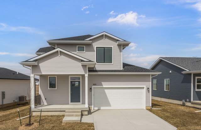 Stunning 3 Bedroom Home Nestled in Norwalk photos photos