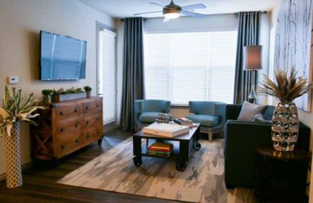 201 East Eldorado Parkway Gallery 4