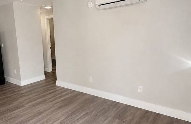 2BR/1BA Macon Rental with Washer & Dryer Included Gallery 4