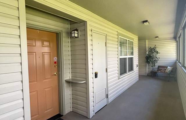 Two Bedroom, Two Bath Condo at Mountain Meadows in Ashland! photos photos