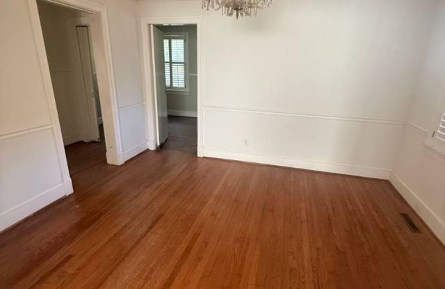 Charming 4 Bedroom Home for Rent – 1329 Madison Avenue, Florence, SC Gallery 4