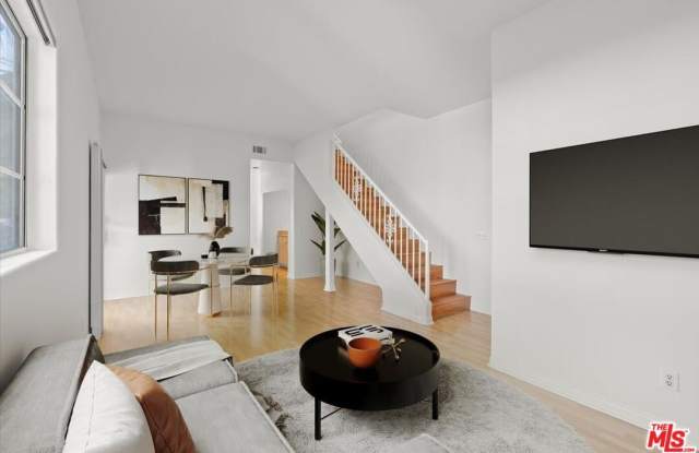 123 N Orlando Ave photos photos