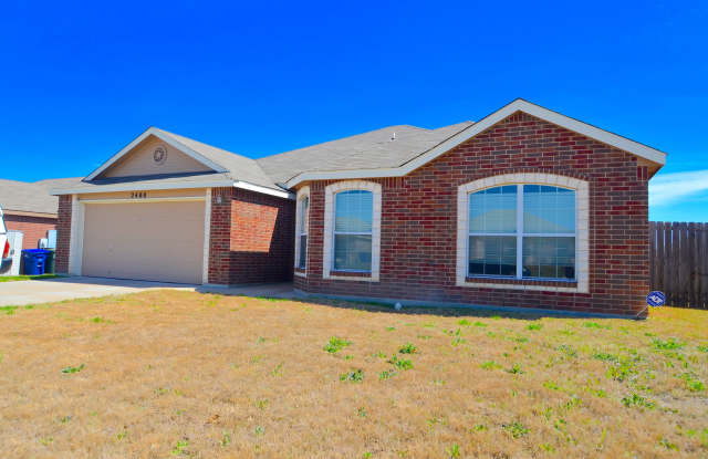 GORGEOUS 4 BED/2 BATH HOME IN HOUSE CREEK!! Gallery 1