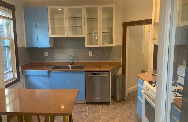 7 Chilcott Pl. - 7 Chilcott Place, Boston, MA 02130
