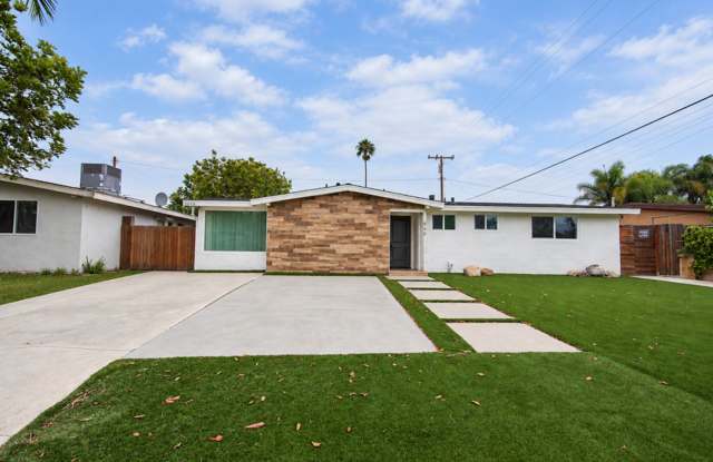 Prime Costa Mesa Location Gallery 3