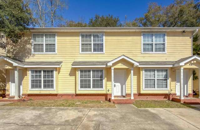 1558 Devoe Street photos photos