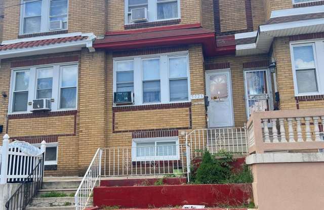 5026 RORER STREET photos photos