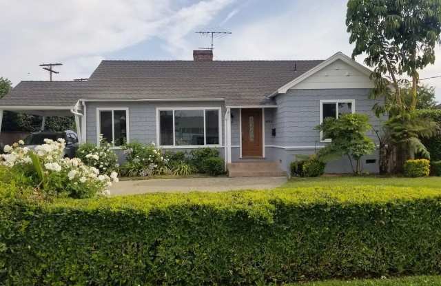 14016 Sylvan Street photos photos