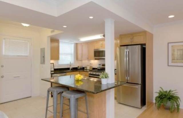 325 Amory Gallery 3