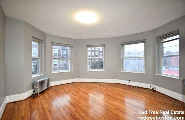 83 Glenville Avenue - 83 Glenville Avenue, Boston, MA 02134