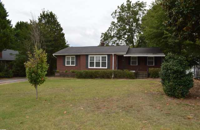1005 W Poinsett Street photos photos