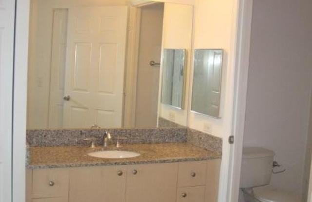 2421 Centergate Drive Gallery 3