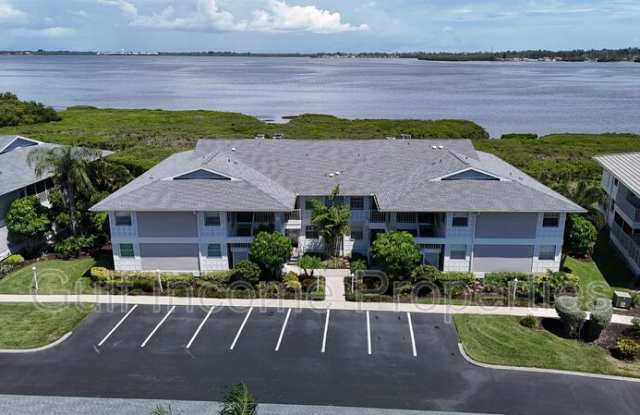 1141 Edgewater Circle - 1 - 1141 Edgewater Circle, Bradenton, FL 34209