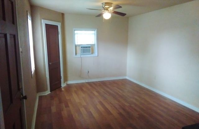 2747 West Gerald Avenue photos photos