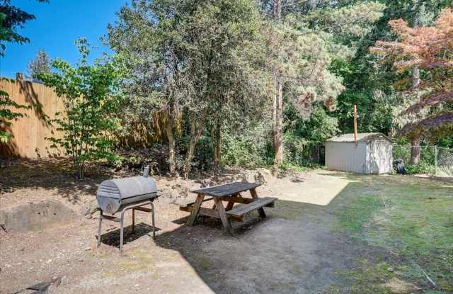 Northgate Manor Gallery 2