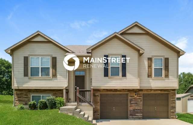 221 Golfview Drive Gallery 1
