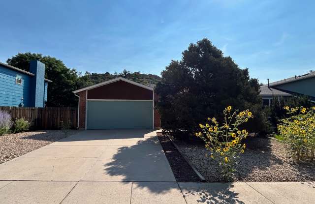 5935 Pemberton Way - 5935 Pemberton Way, Colorado Springs, CO 80919