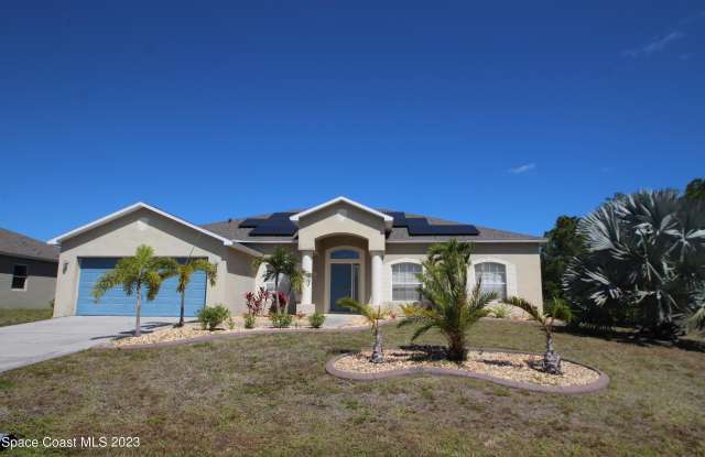 507 Haleybury Street SW photos photos