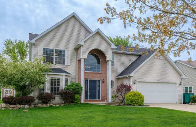 5824 Tradewind Drive Gallery 1