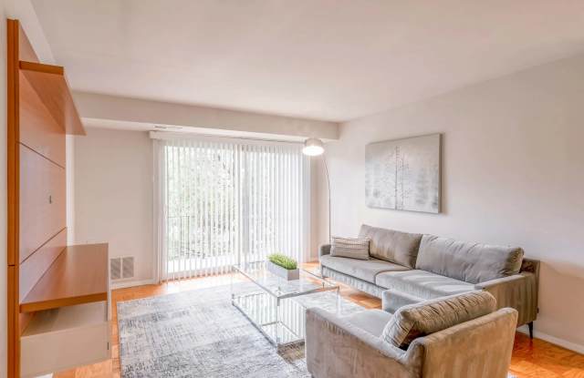 Milbrook Park Apartments Gallery 2