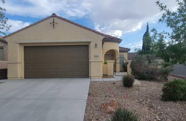 Charming 3-Bedroom Home with Spacious Backyard and Courtyard Entry in 89044 photos photos