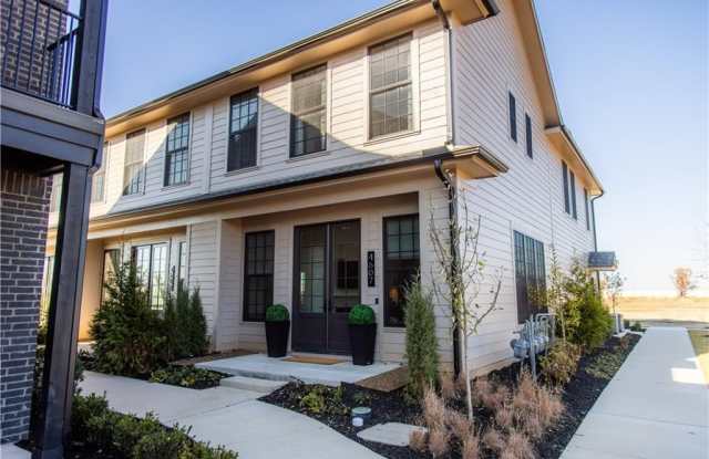 4607  S 47th  ST photos photos