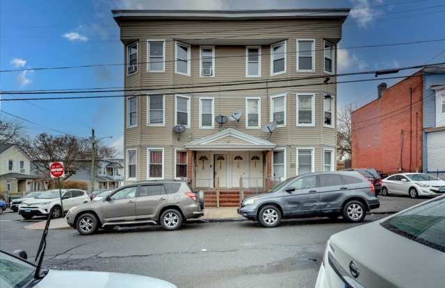 1149 Ogden st ext 3rd fl right photos photos