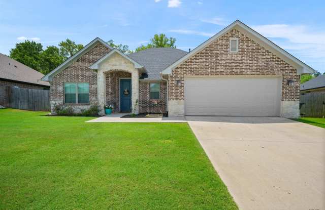 11479 Lindsey Garden Gallery 1