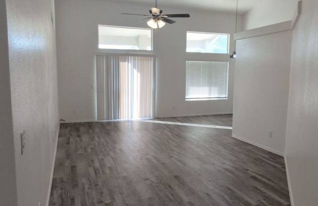 COMING SOON!!! Beautiful 4 bedroom in gated Val Vista Lakes! Gallery 3