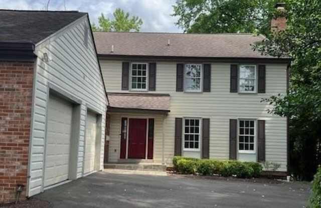 5303 BRADLEY BLVD photos photos