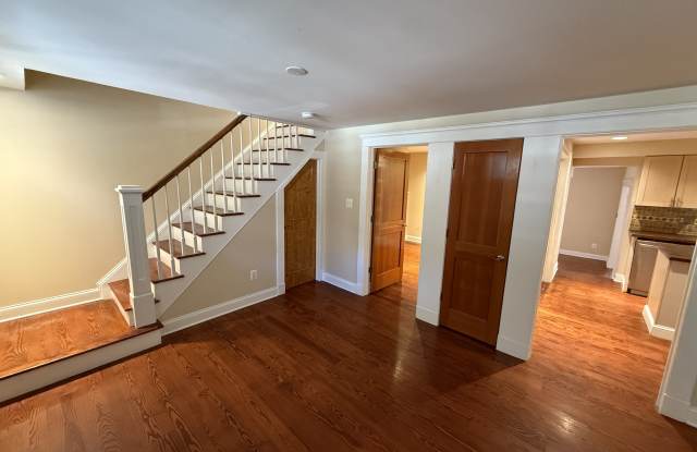 1124 Riverside Avenue - 1 Gallery 2