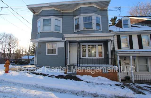 402 West Cherry Street - 1 photos photos