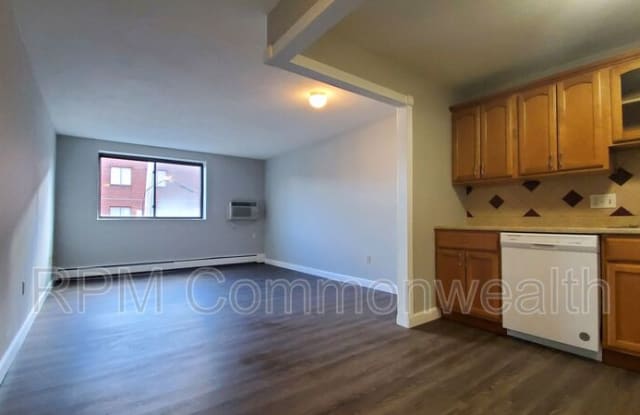 900 Governors Dr - 900 Governors Drive, Winthrop Town, MA 02152