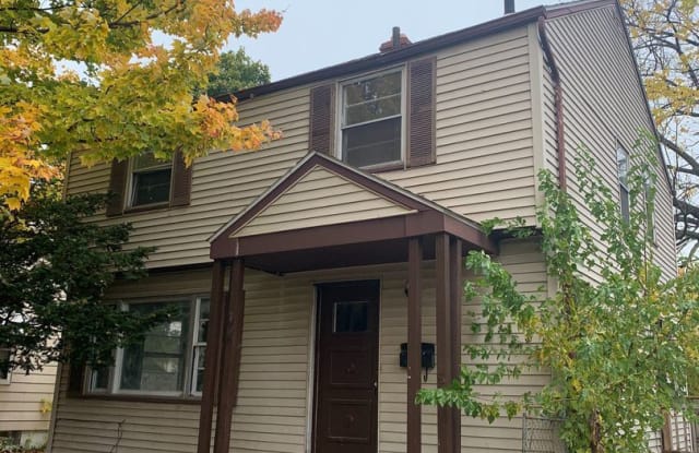 736 Dryden Dr - 736 Dryden Drive, Toledo, OH 43612