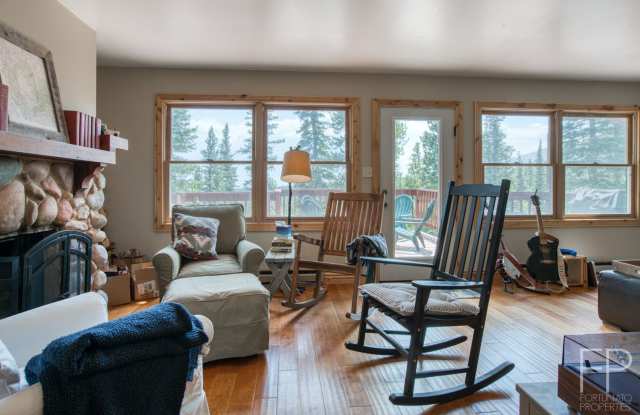 Valley of the Sun! 3 Bedroom! Great Views and Decks! photos photos