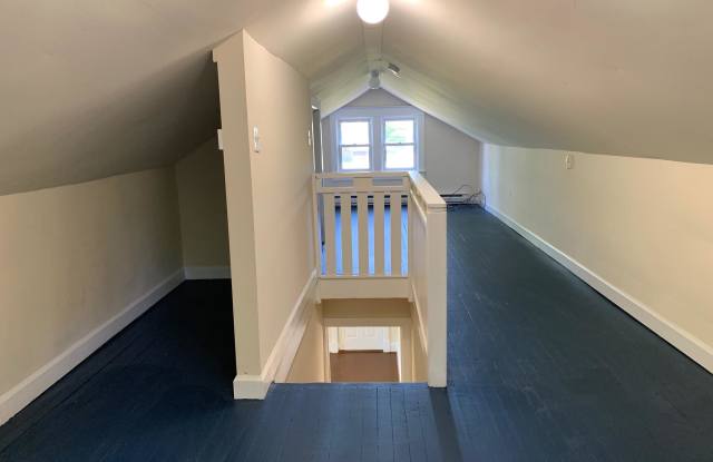 4137 BARRETT PLACE Gallery 2