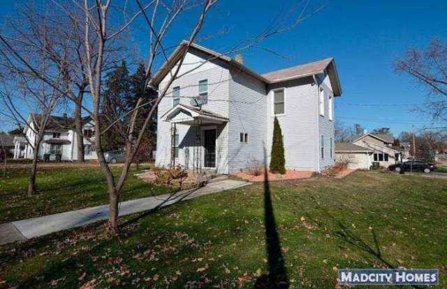 424 College Street photos photos 424 College Street photos photos