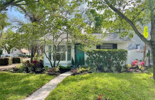 2118 S VENUS STREET photos photos