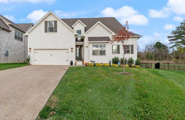 Bluebird Hollow 5 Bedroom 3 1/2 Bath!!! photos photos