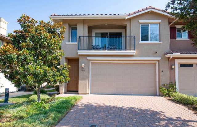 Homes Management - 2 Bed, 2 Bath Townhouse in Oak Drive Villas photos photos