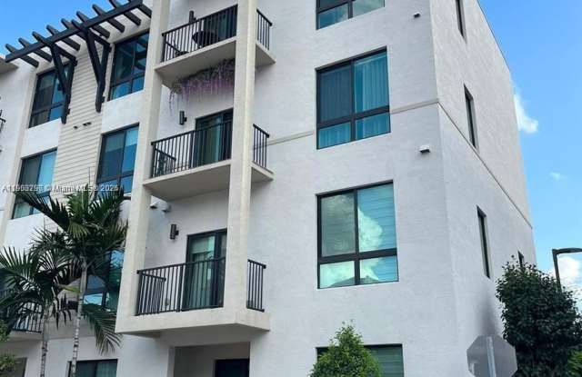 4740 NW 84th Ct photos photos 4740 NW 84th Ct photos photos