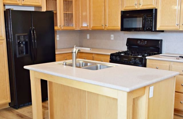 11650 Miro Cir - 11650 Miro Circle, San Diego, CA 92131