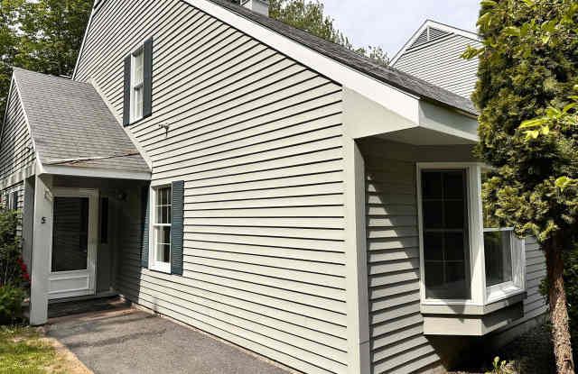 5 Settlers Court - 1 Gallery 2